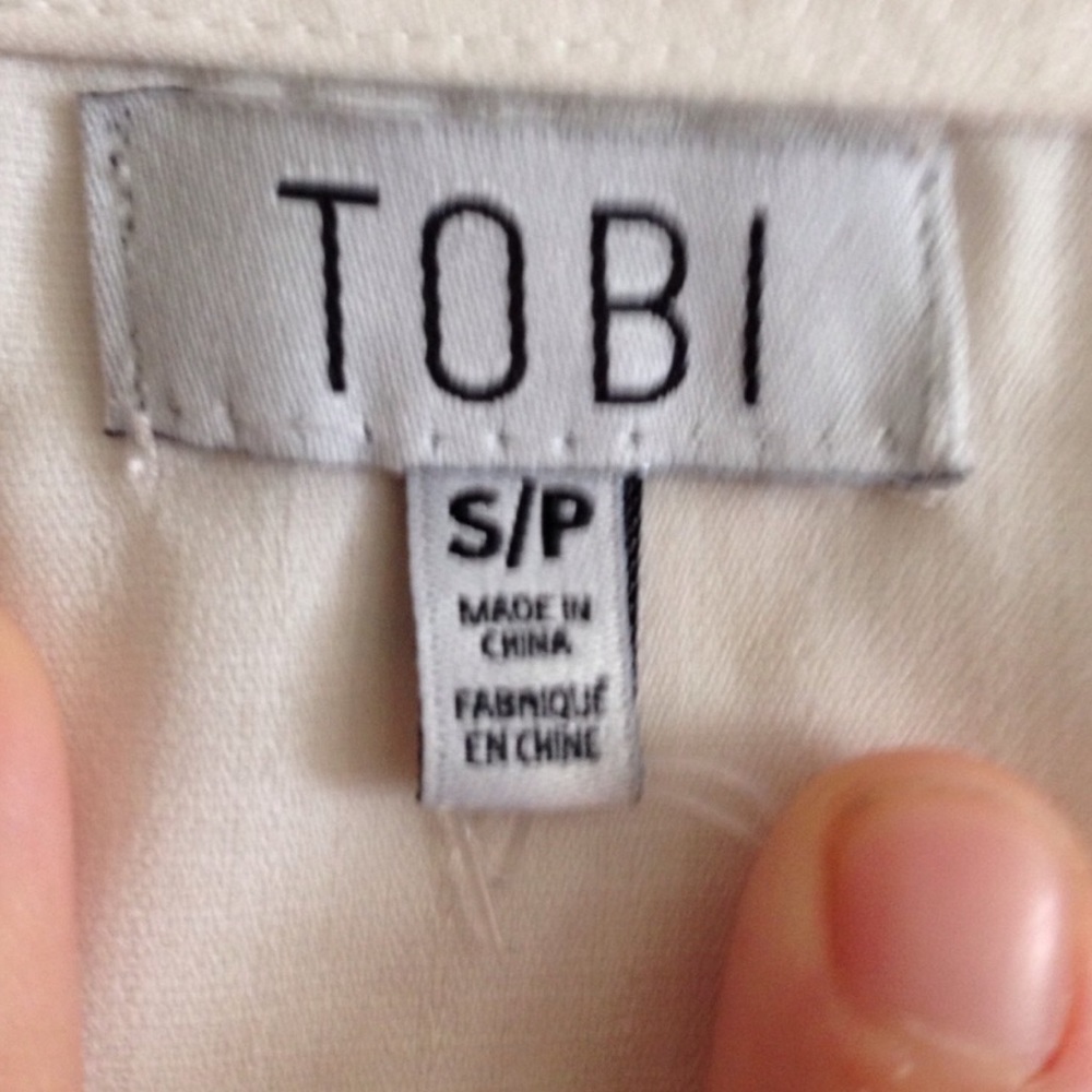 Tobi White Watercolor Vibe Floral Romper size S - Picture 4 of 6